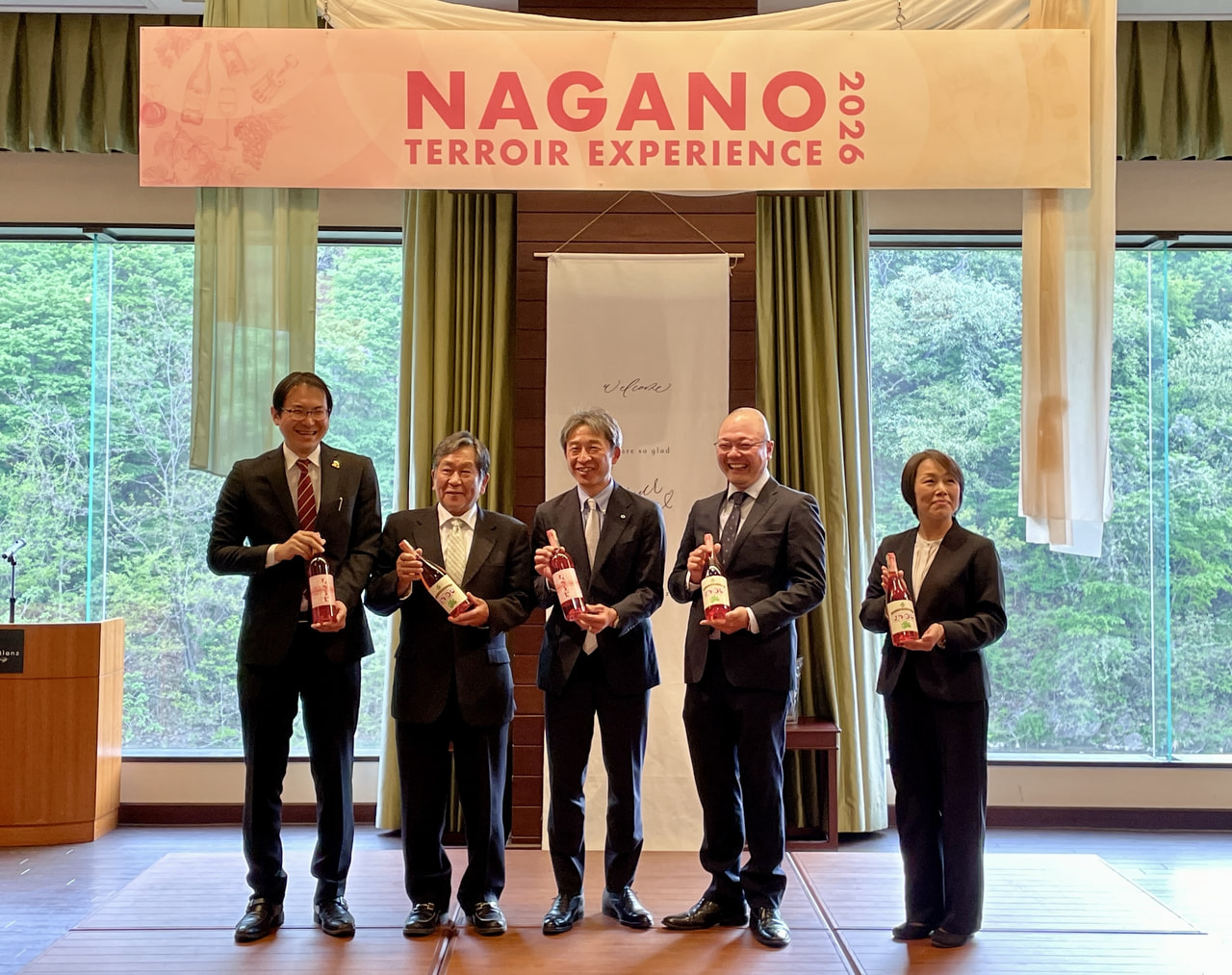 長野市内のワイナリー・ヴィンヤードによる協働のロゼワイン「ナガロゼ」発売